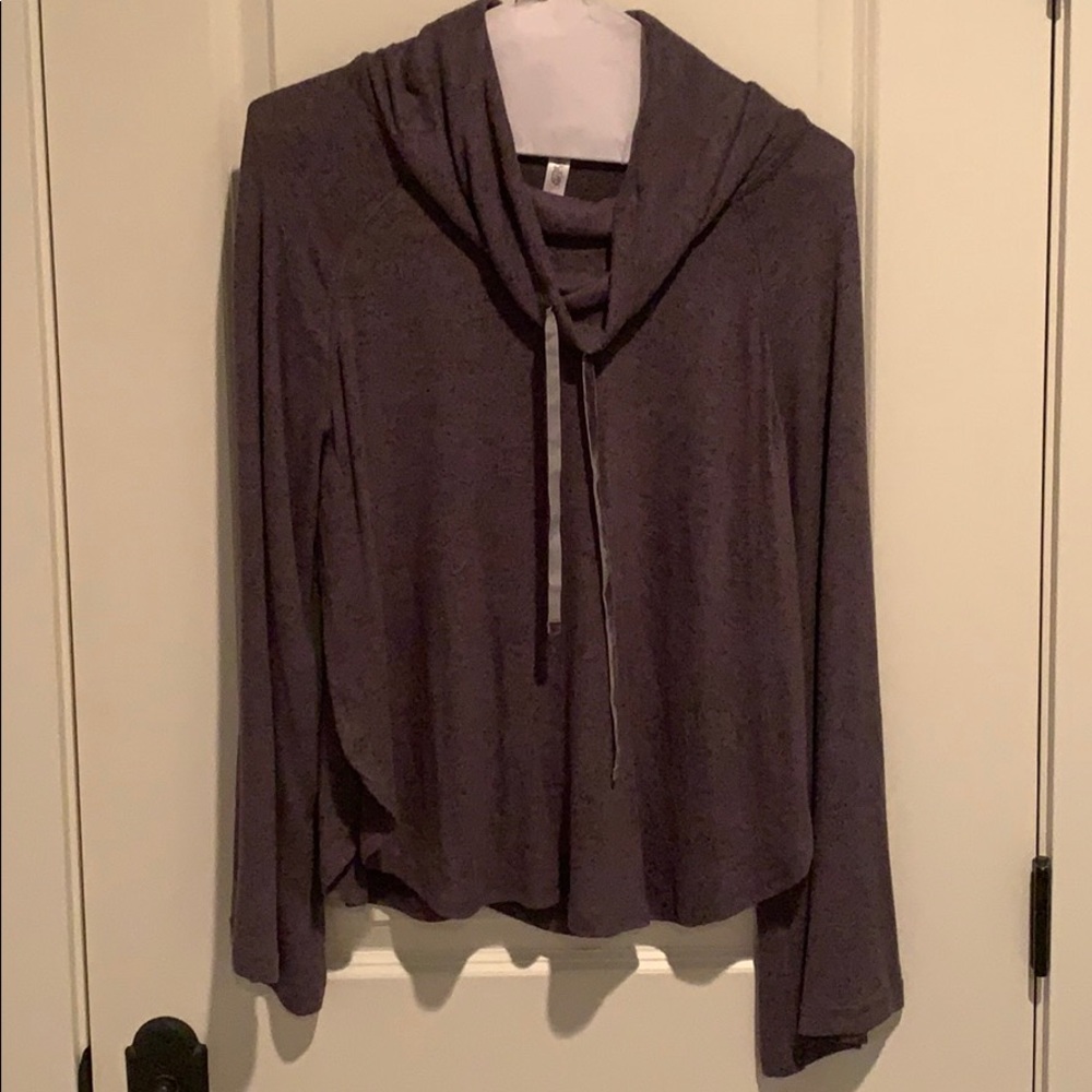 Light weight sweatshirt